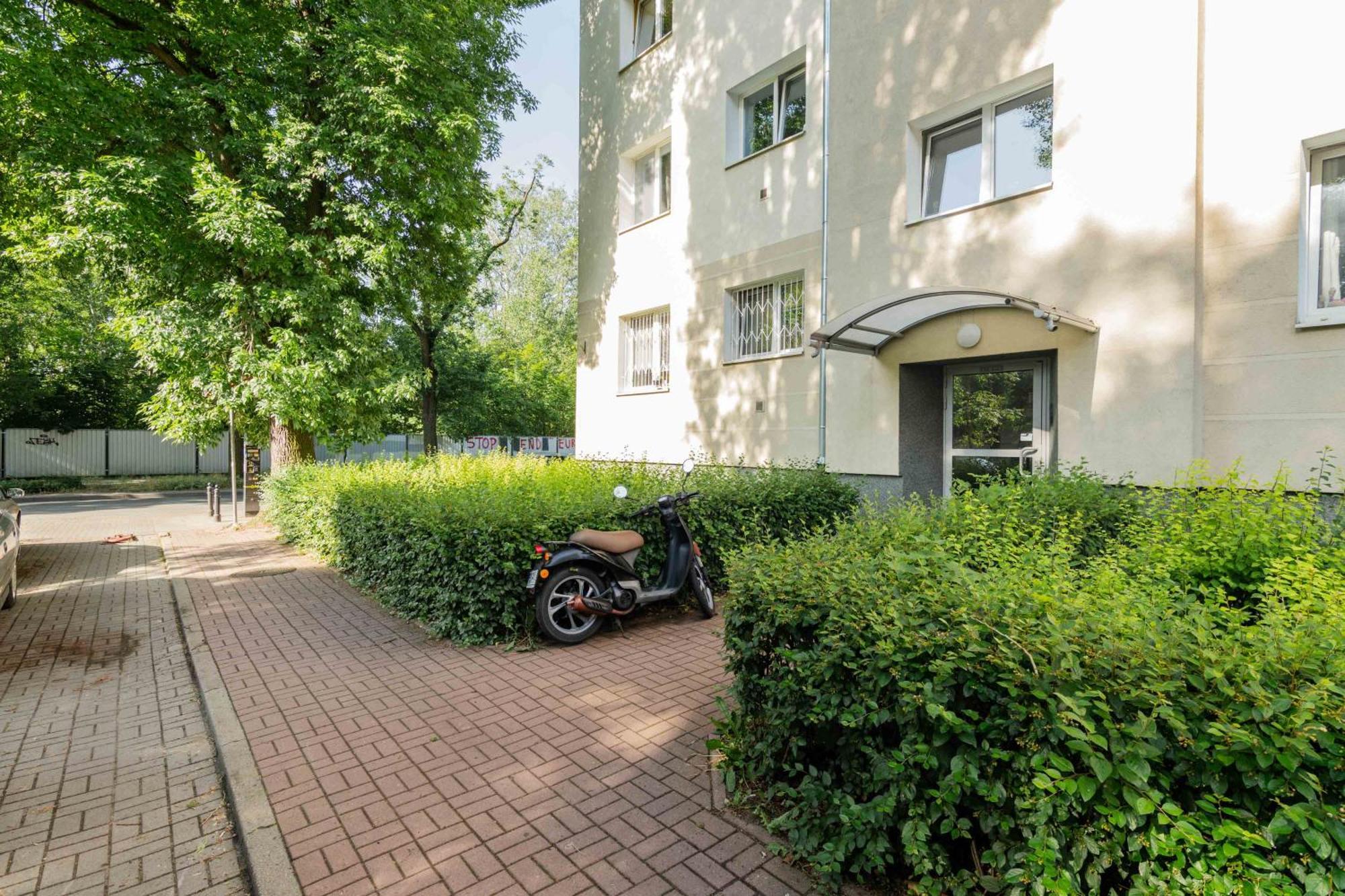 Chopin Apartment Lazienki Park Warsaw Exterior photo